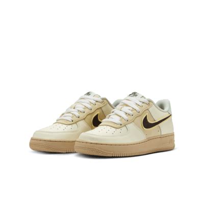 Nike Air Force 1 LV8 Older Kids' Shoes. Nike IN