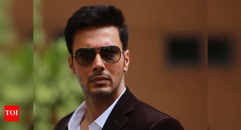 Rajniesh Duggall braves eight injections for a scene in 'Wajah Tum Ho ...