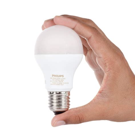Philips 9-Watts E27 LED Warm White LED Bulb, Pack of 1, (Ace Saver)
