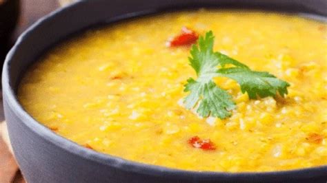 একই ধরনের মুসুর ডাল খেয়ে বিরক্ত? ফোড়নে আনুন টুইস্ট, বদলাবে স্বাদ ...