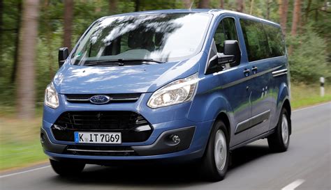 Ford Transit Custom - ficha técnica, opiniones y pruebas