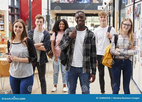 Busy Students 的图像结果