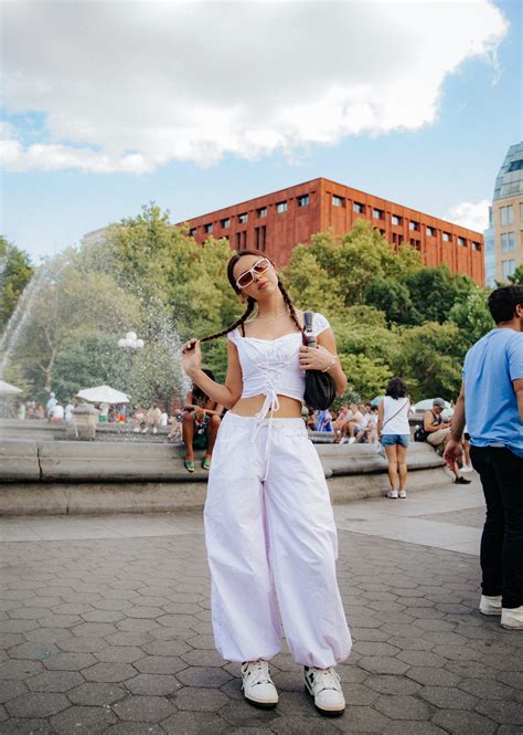 New York City Outfits Summer: Chic Styles & Trends