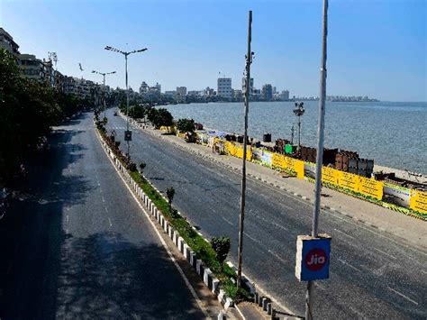 A Bright New Day: Stunning Images Of The Clear Blue Skies In Mumbai