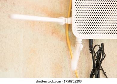 White Modem 的图像结果