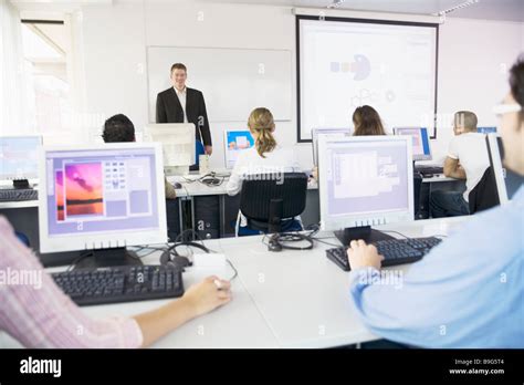 Advanced Computer Course 的图像结果