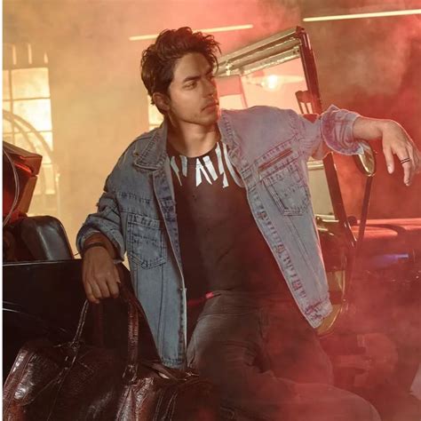 Rekha Net Worth: Luxurious properties, cars and saree collection