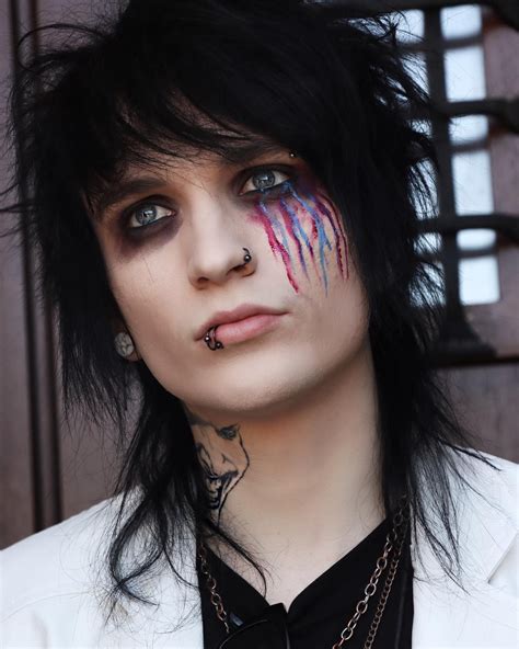 Johnnie Guilbert Cd Johnnie Guilbert Merch - Online Store on District Lines