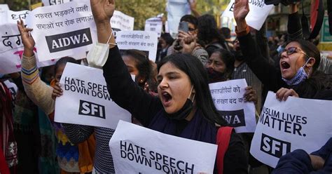 Posters with 'no house for Muslims' in Jaipur: police asks colony ...