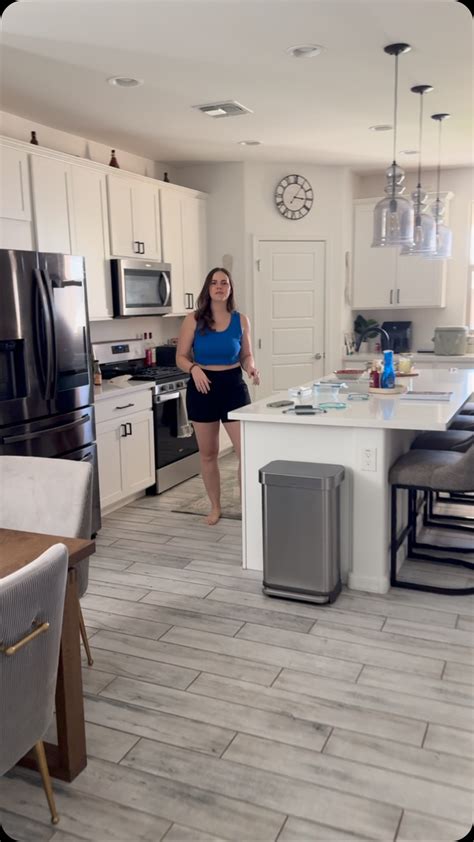 Riley Rox (@rileyroxofficial) • Instagram photos and videos