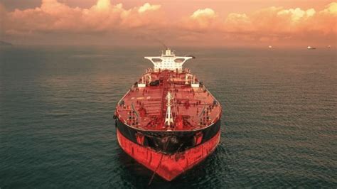 Oil Routes Shaken: Tankers Retreat From Hormuz Amid Us Strikes On Iran ...