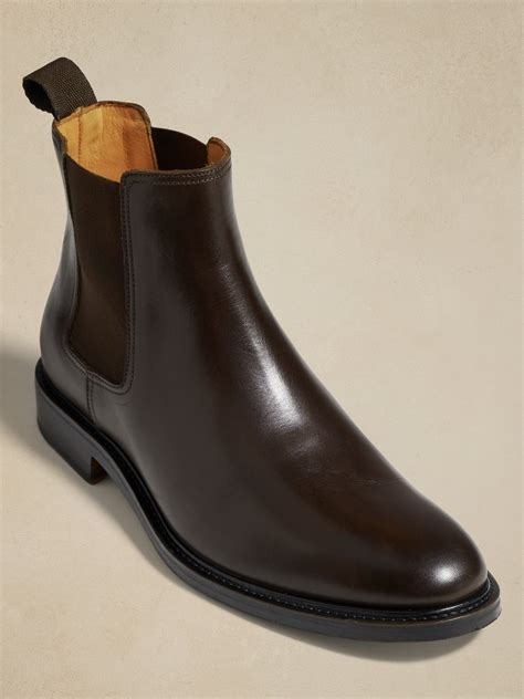Drake Leather Chelsea Boot | Banana Republic
