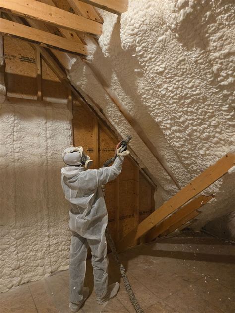 Attic Spray Foam Insulation | Foametix of Chattanooga