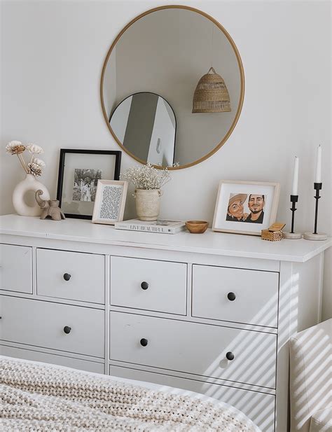 7 Everyday Dresser Top Decor Ideas