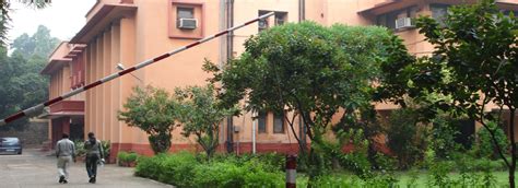 Dyal Singh Public Library