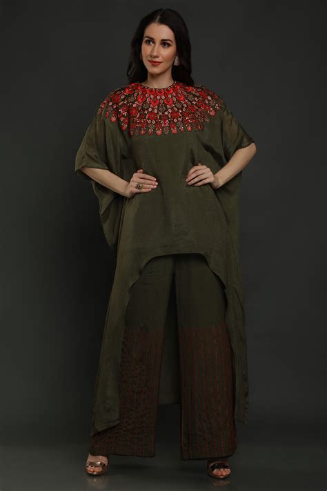 Green Embroidered Tunic & Pants Set – Sejal Kamdar Designs