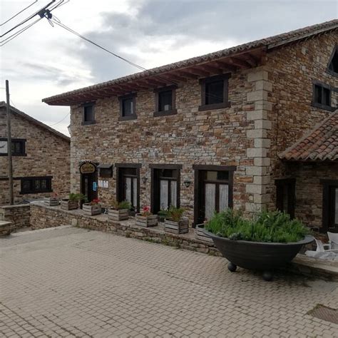 POSADA DE SERRADA (Serrada de la Fuente) - Inn Reviews, Photos, Rate ...