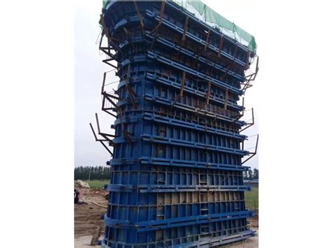 葛洲坝巨单高速-抱箍、系梁模板施工中_济宁天力建筑设备有限公司