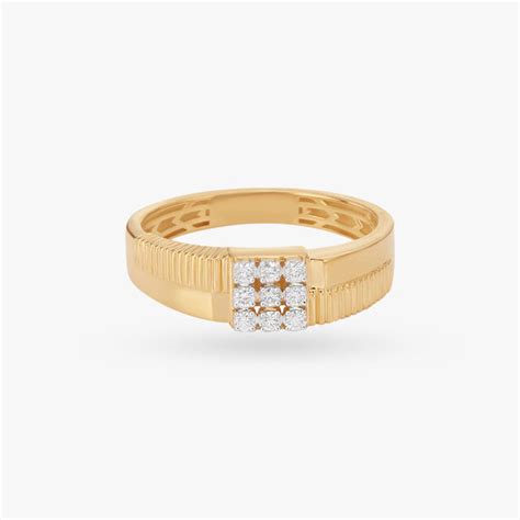 Dynamic Dazzle Diamond Finger Ring