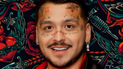¿Por qué te tatuatis? Christian Nodal se borra los tatuajes de la cara ...