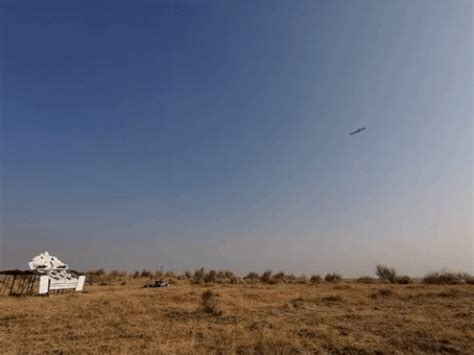 First 'Amrit Snan' of Mahakumbh, 2 crore holy dip taken; India ...