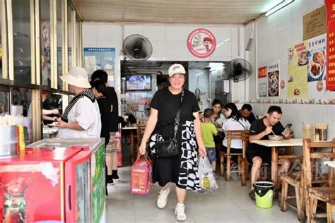 在柳州这些老商场里，你的青春都能找到……_银龙