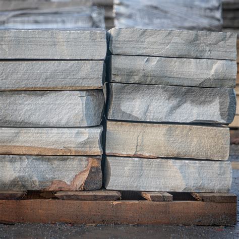 Step Tennessee Blue/Gray 18 in. x 36 in. | SiteOne