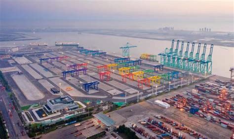 主线科技助力天津港打造全球首个人工智能零碳码头