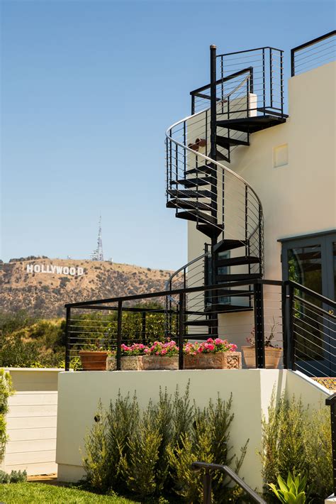 Exterior Aluminum Spiral Stairs