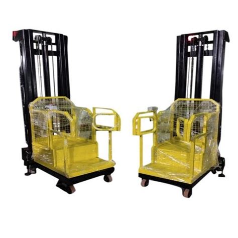 Global Forklifts and MHE Solutions
