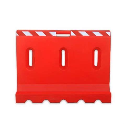Traffic Barricades - Water Fillable Barriers Manufacturer from Mumbai