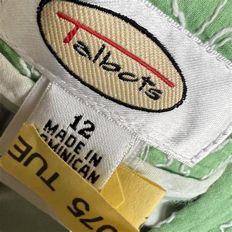 Vintage Talbots Green Floral Skirt DEPOP PAYMENT... - Depop