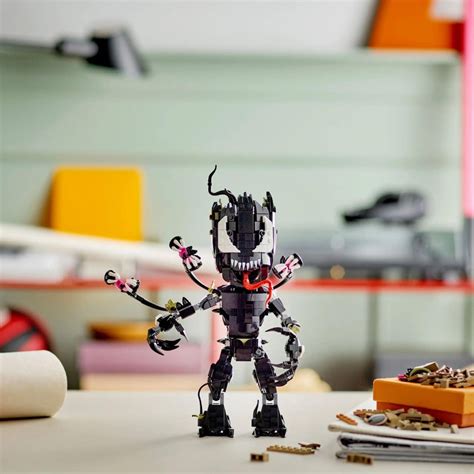 Venomized Groot by LEGO - www.superherotoystore.com