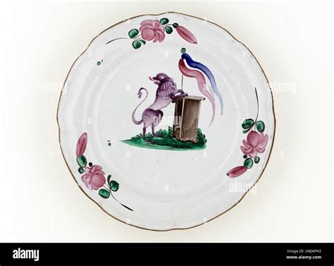 Lion and flag plate. Earthenware. 1791-1793. Paris, Carnavalet museum ...