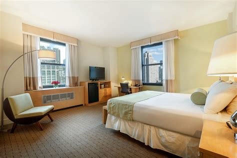 New York's Hotel Pennsylvania | Manhattan, NY 10001