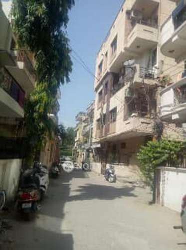 Dda Flats Saket - Without Brokerage Semi-furnished 2 BHK Flat for Sale ...