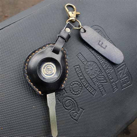 Royal enfield Meteor key cover - Indianleathercraft