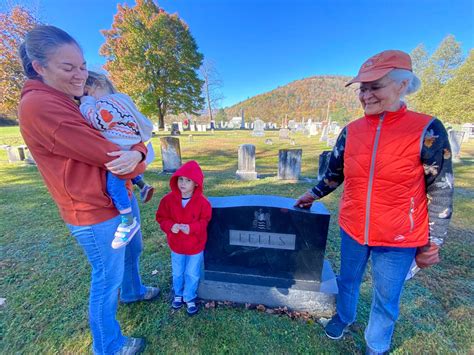 History, Haunts and Hunts: Walton Cemetery scavenger hunt brings the ...