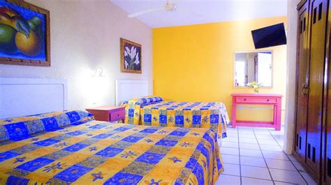 BUNGALOWS LAS GAVIOTAS (Rincon de Guayabitos) - Inn Reviews & Photos ...