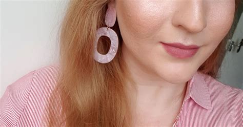 Testing Primark Makeup 的图像结果