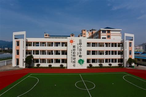 台州市天台县外国语学校新校区即将开工！高中、初中各30班_腾讯新闻