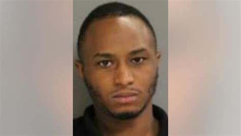 Illinois Department of Corrections employee arrested for sending ...