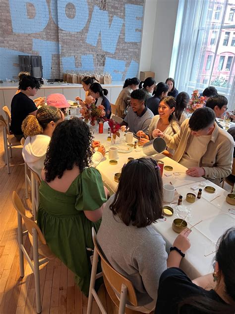 Candle Creations Express: Craft Your Custom Candle in 45 Minutes, 24-20 ...