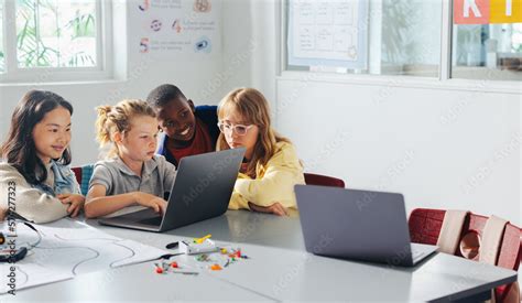 Computer Class Kids 的图像结果