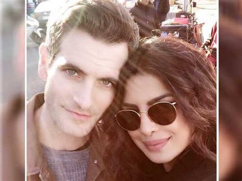 Picture Alert! Priyanka Chopra welcomes new member Alan Powell in ...