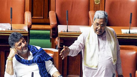Siddaramaiah-Shivakumar project unity amid leadership tussle rumours