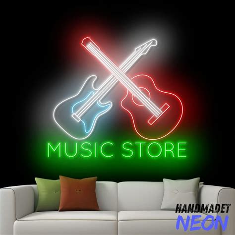 Music Store Sign 的图像结果