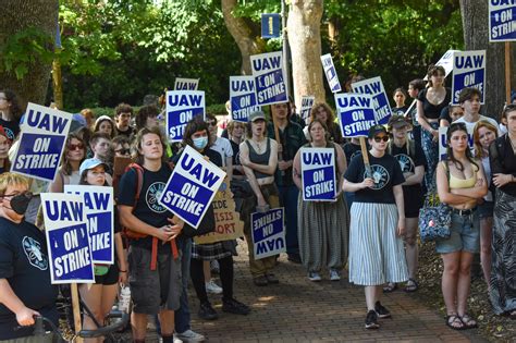 Student employees at WWU file to form union for a third time in three ...