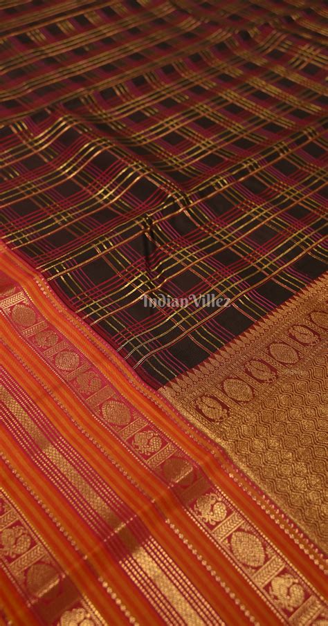 Black Golden Checks Pure Brocade Kanjivaram Silk Saree – IndianVillèz