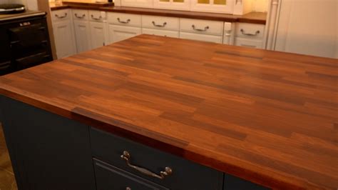 How to Maintain and Clean Wooden Kitchen Worktops